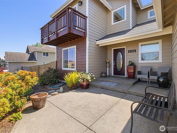 3rd image of 1108 Eckard Avenue
