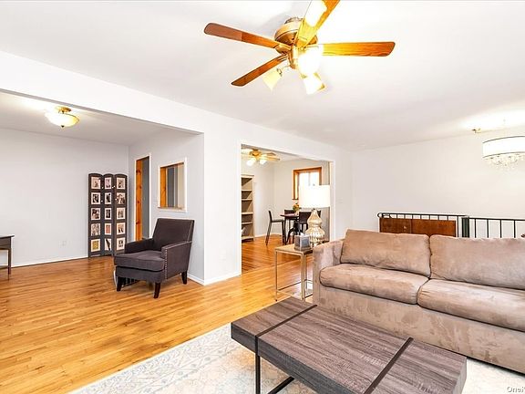 4th image of 319 Garfield Ave