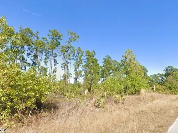 845 Bumby St E, Lehigh Acres, FL 33974