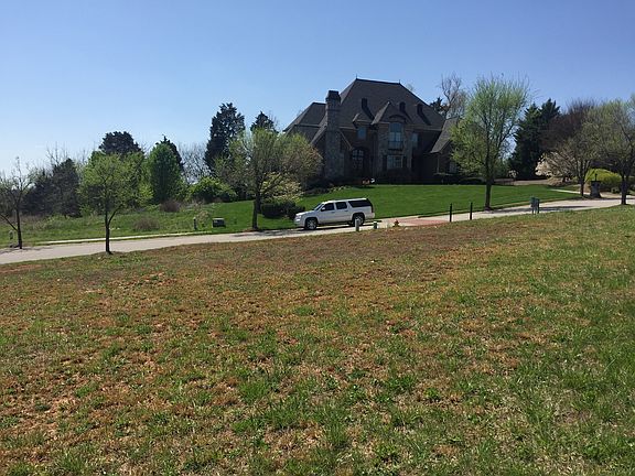 3rd image of 12365 Vista Brook Ln