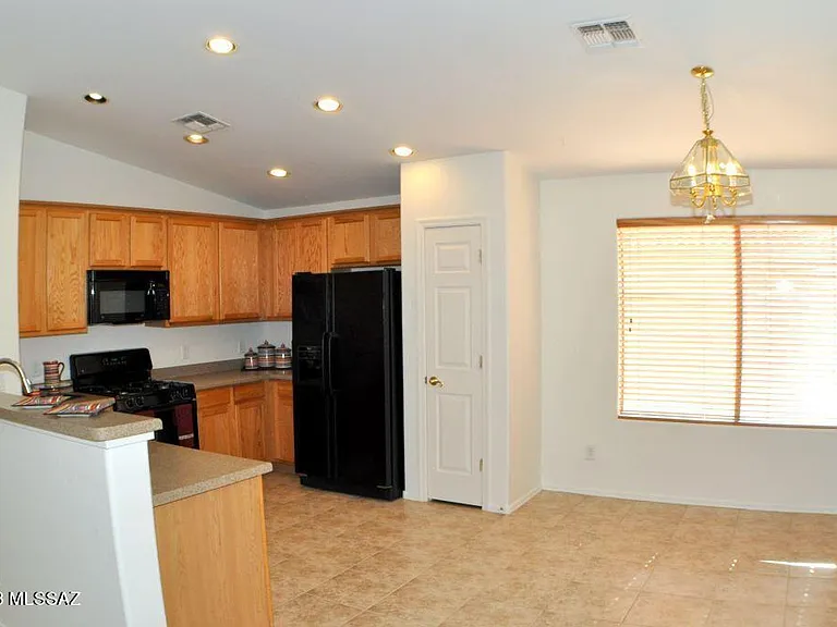 5426 W Dove Mountain Park Rd — Photo 10