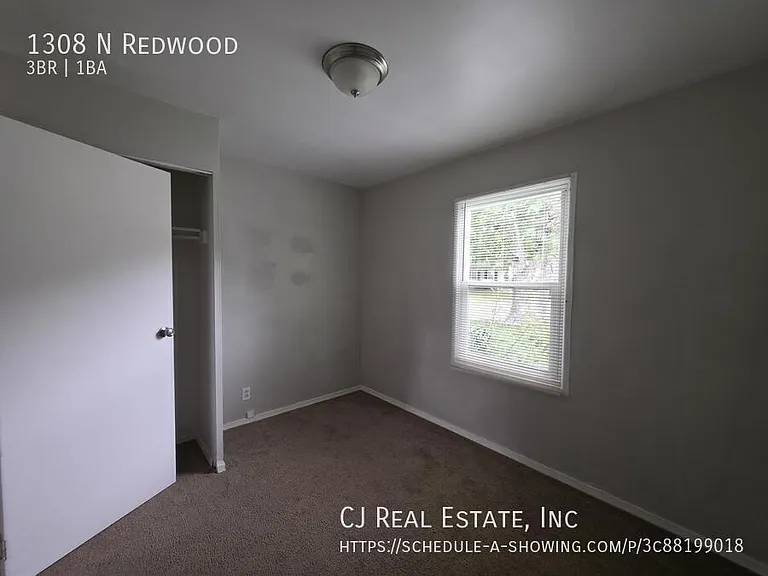 1308 N Redwood Dr — Photo 7