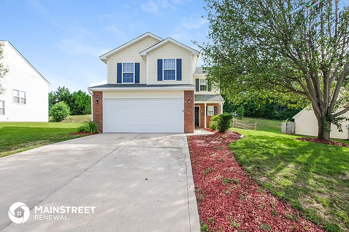 1st image of 4025 Cedar Bark Dr