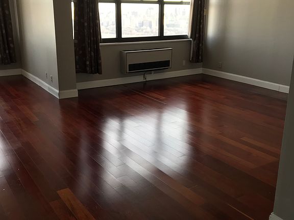 Spacious-concert to 3rd BR