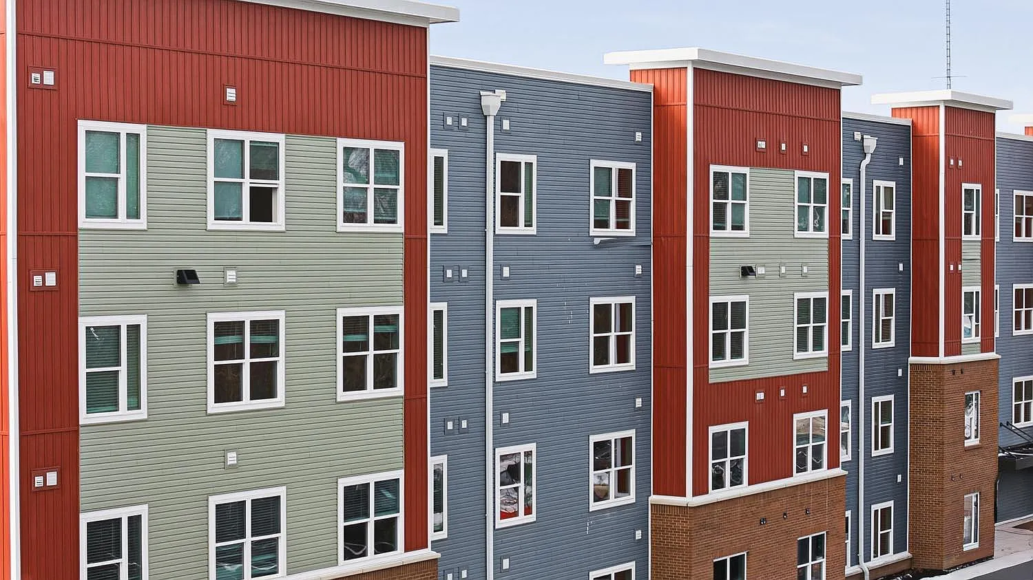 Granville Woods Lofts II — Photo 2