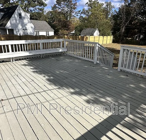 1507 Foster Rd — Photo 15