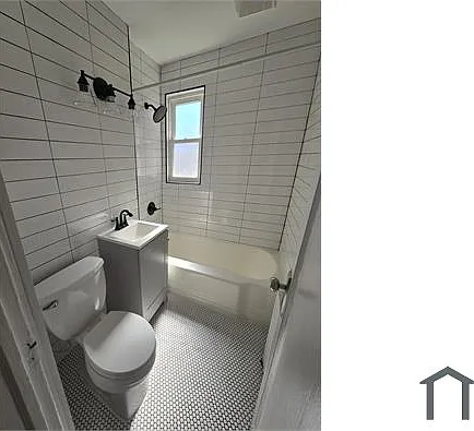21 N Carpenter Ter #1L