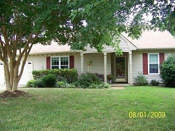 1st image of 2612 Dunlace Way