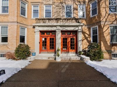120 Sewall Ave #A, Brookline, MA, 02446