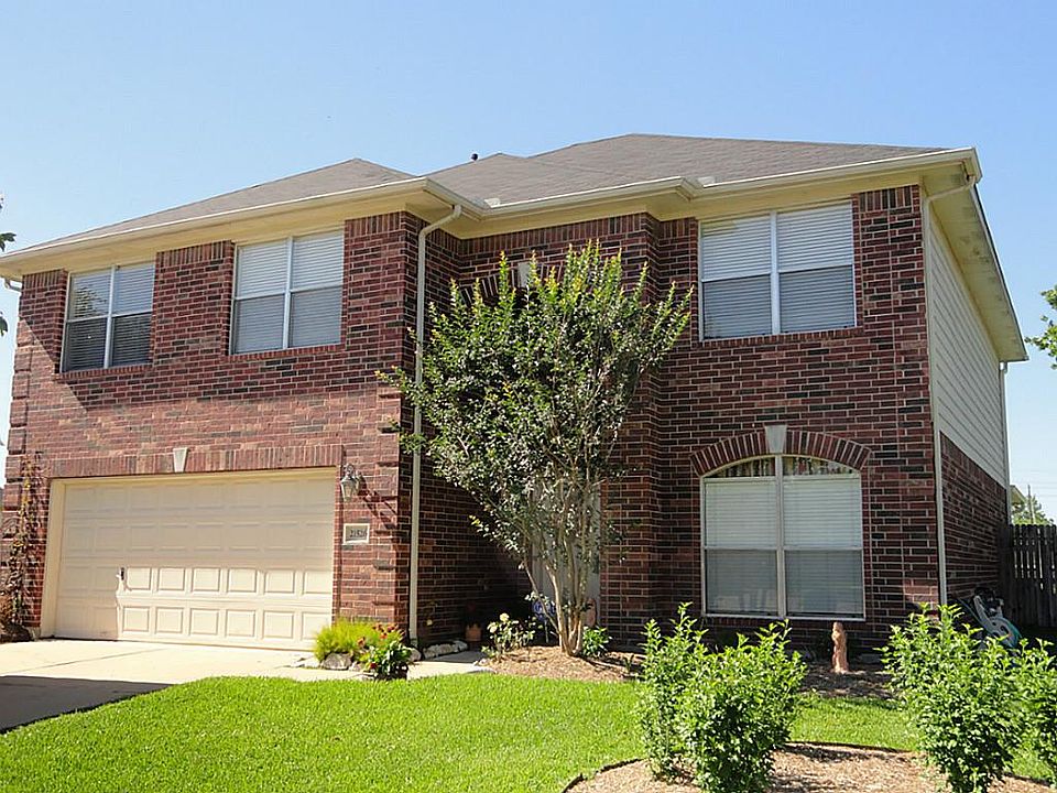 1st image of 21526 Broadstone Dr