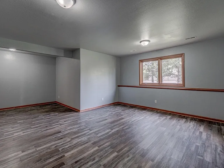 23823 Kieffer Ranch Rd — Photo 35