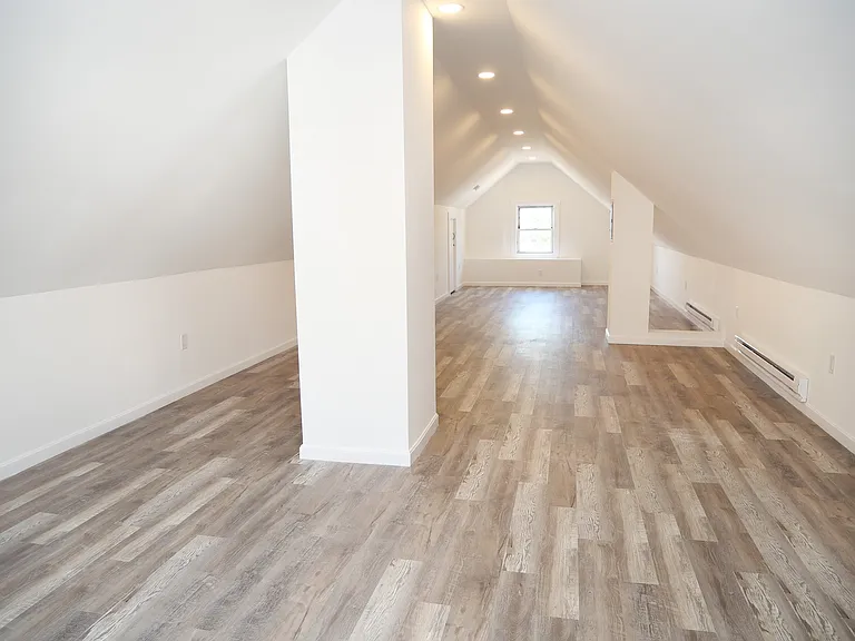 172 Boylston St #3 — Photo 10