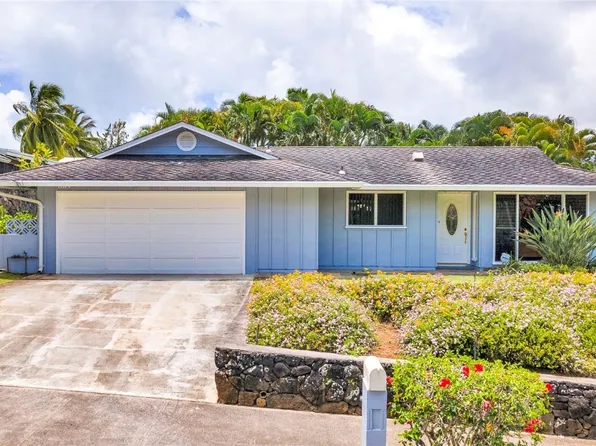 1077 Kamahele St, Kailua, HI 96734