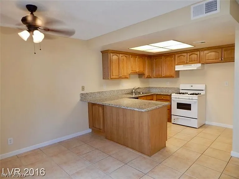 2808 Karen Ave #3 — Photo 3