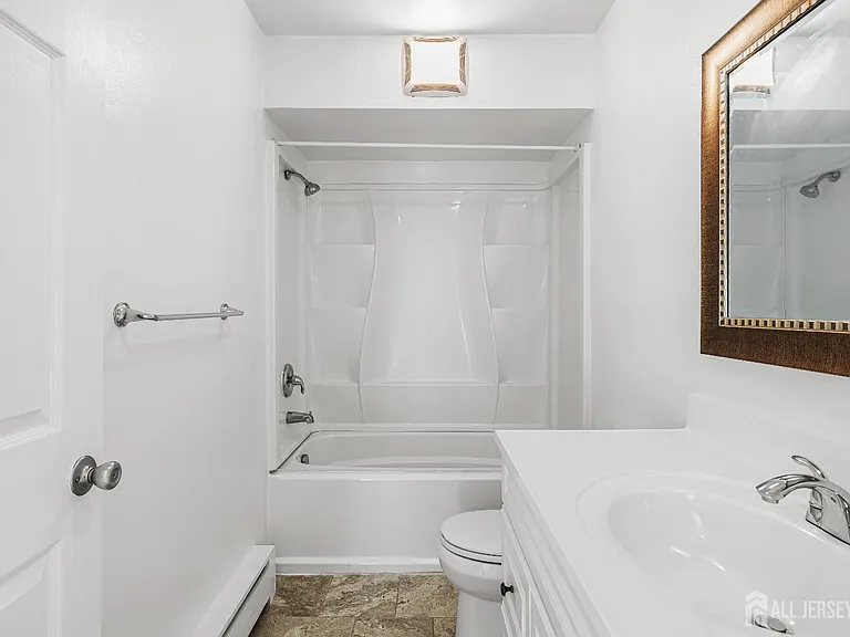 128 Cricket Ln — Photo 17
