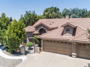 2772 E Pryor Dr, Fresno, CA