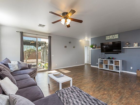 4th image of 975 W Corriente Dr