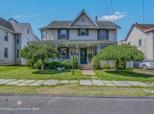 216 Cherry St, Dunmore, PA 18512
