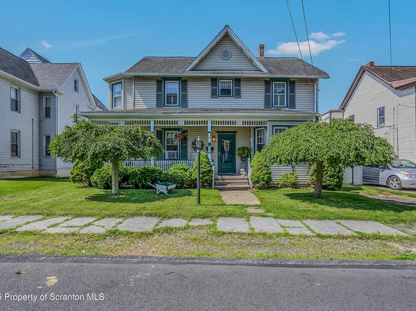 216 Cherry St, Dunmore, PA 18512