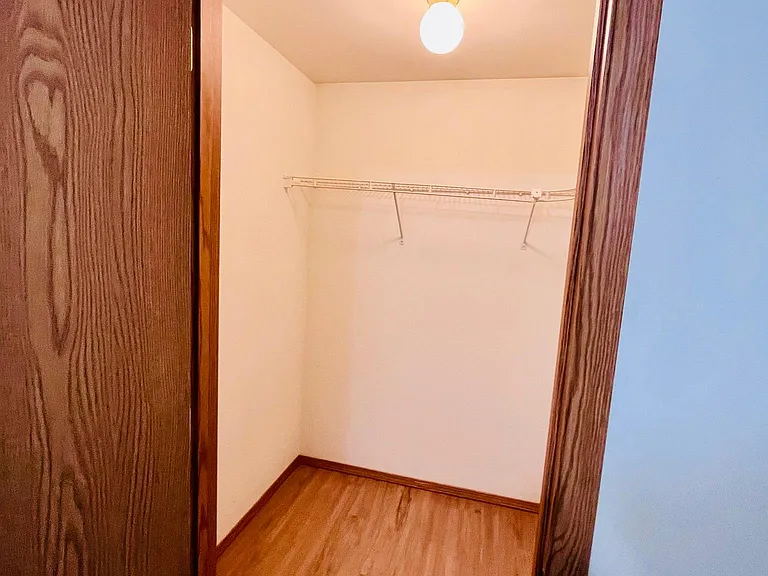17210 NE 27th Way — Photo 14