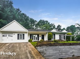 155 Riverchase Dr, Woodstock, GA 30188