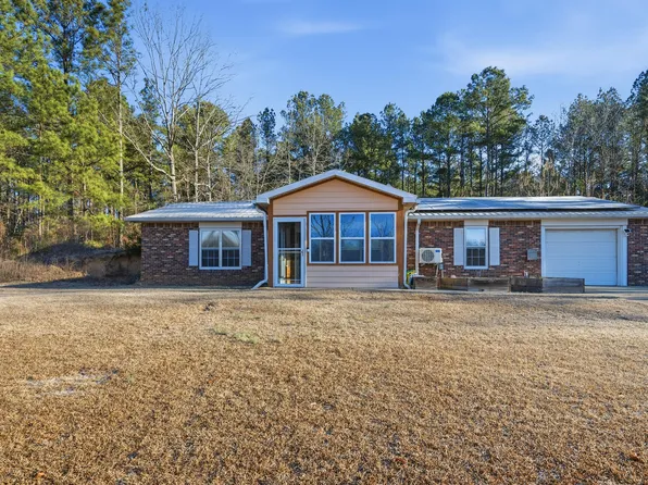 30 Sharon Rd, Wagener, SC 29164