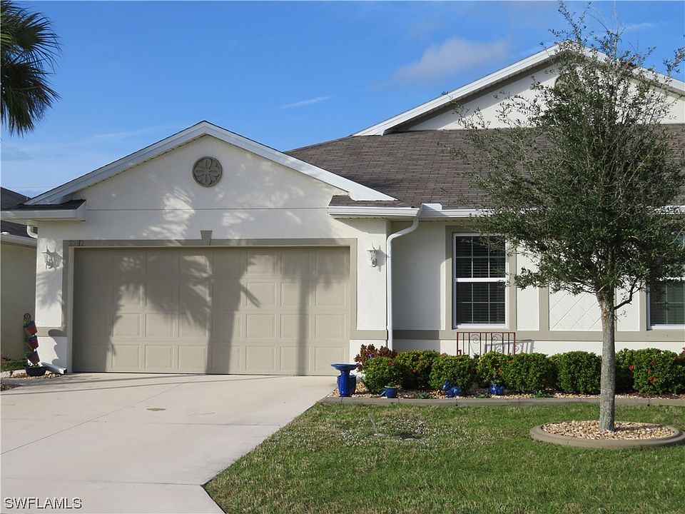 1st image of 25112 E Lenox Cir