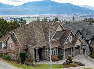 2660 Eagle Mountain Dr, Abbotsford, BC V3G0B1