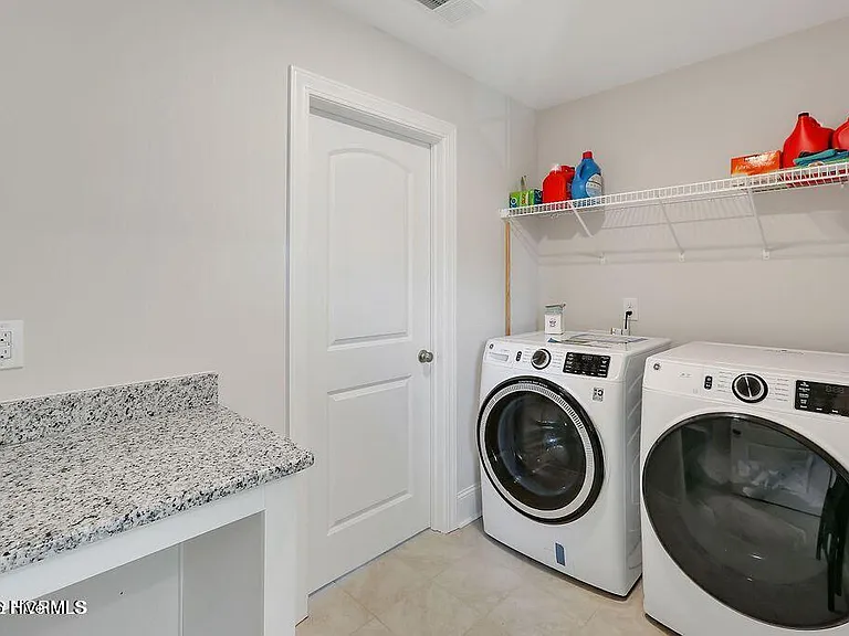 36 Milano Ct — Photo 20