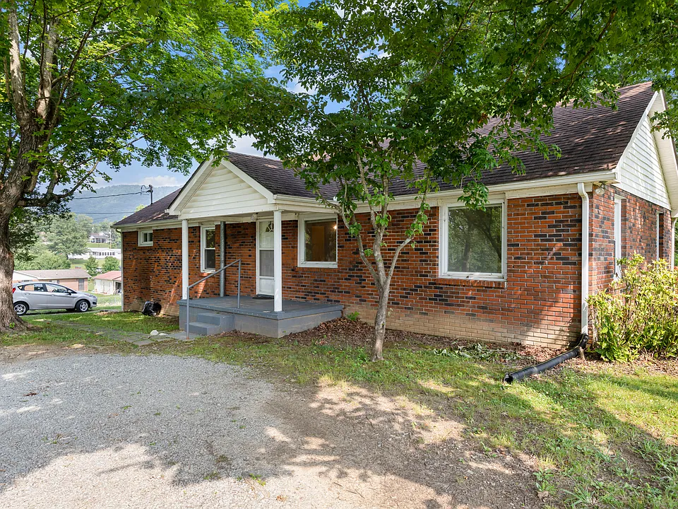 106 Butter & Egg Rd