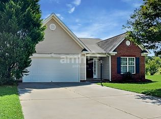 5706 Misty Meadows Ct, Clemmons, NC 27012