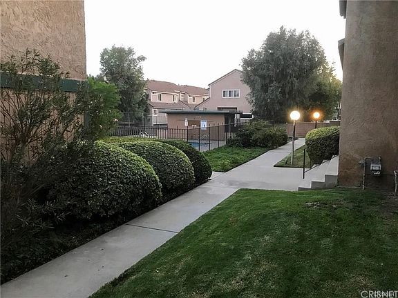 2nd image of 1934 Lucas St Unit 4