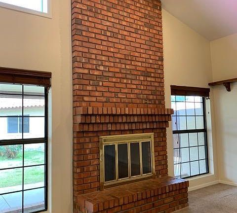 5th image of 4165 E Grove Cir