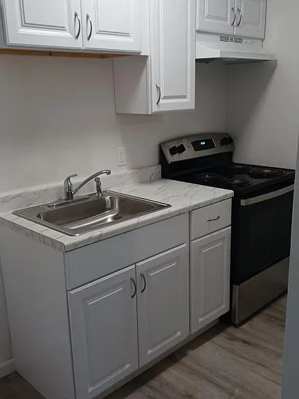 65 Maple St #1 — Photo 3
