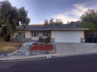 7 Zion Ave, Pittsburg, CA