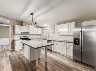 6994 W WARREN Drive, Casa Grande, AZ 85194