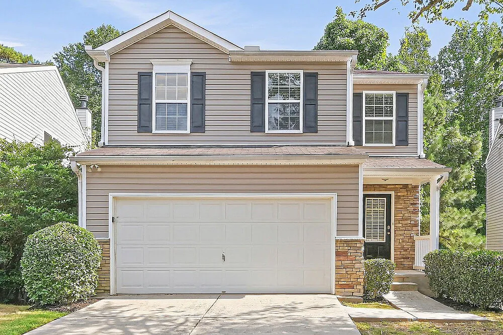 3 bed, 2.5 bath, 1988 sqft, $2,400 — Photo 1