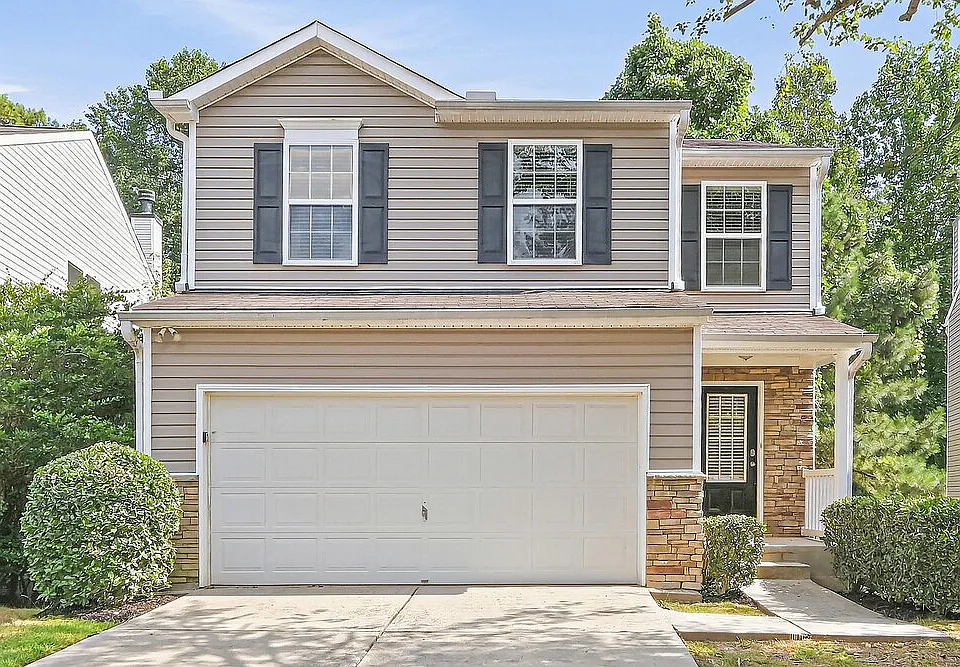2720 Mayfair Dr