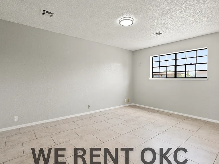 3611 Wynn Cir #1 — Photo 23