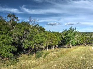 855 Coronado Dr, Kerrville, TX 78028
