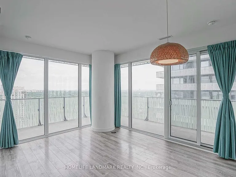 42 Charles St E #3209 — Photo 11