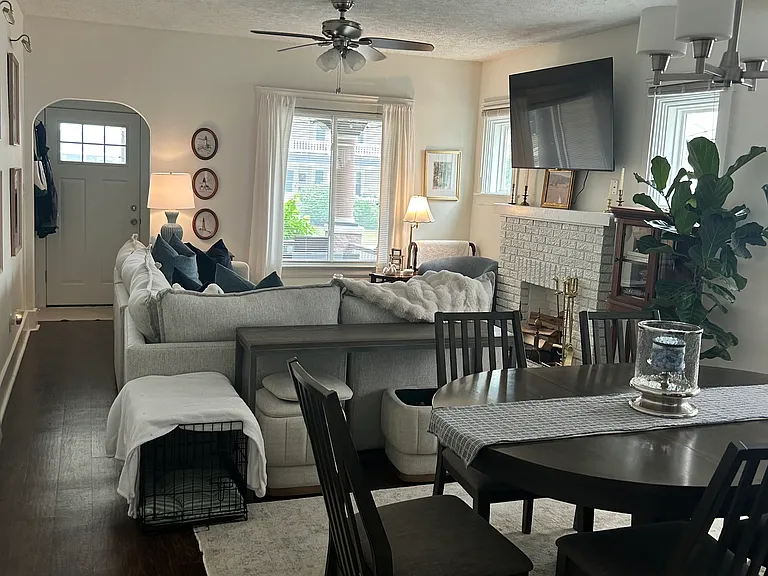 1293 Warren Rd — Photo 3