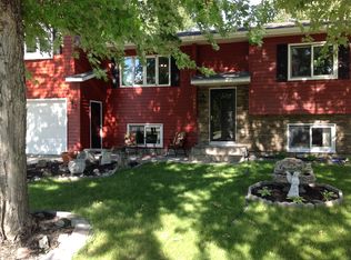 1484 13th St N, Hankinson, ND 58075
