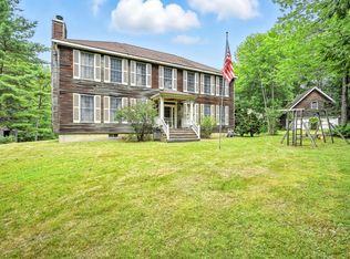 15 Loon Call Dr, Belgrade, ME 04917