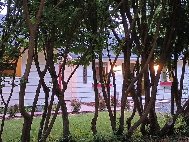 Westport — Photo 2