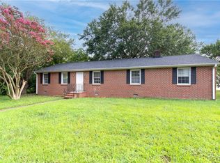 3912 Grovewood Rd, Hopewell, VA 23860