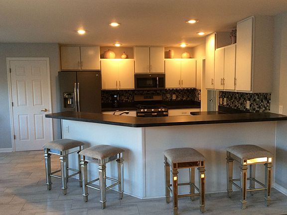 5th image of 22363 Northwood Hills Blvd