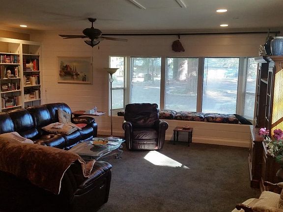 2nd image of 4568 Sierra Springs Dr