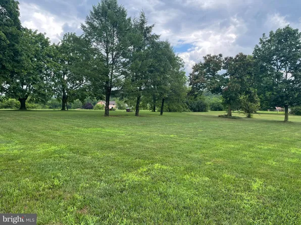 0 Town Dr, Saint Thomas, PA 17252