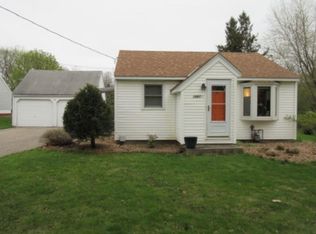 1067 Saint Paul Rd, Owatonna, MN 55060